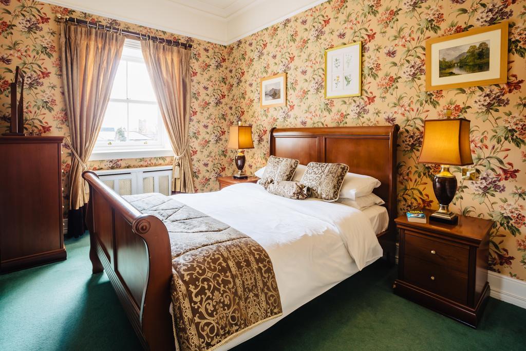 Gleeson'S Restaurant & Rooms Roscommon Eksteriør billede