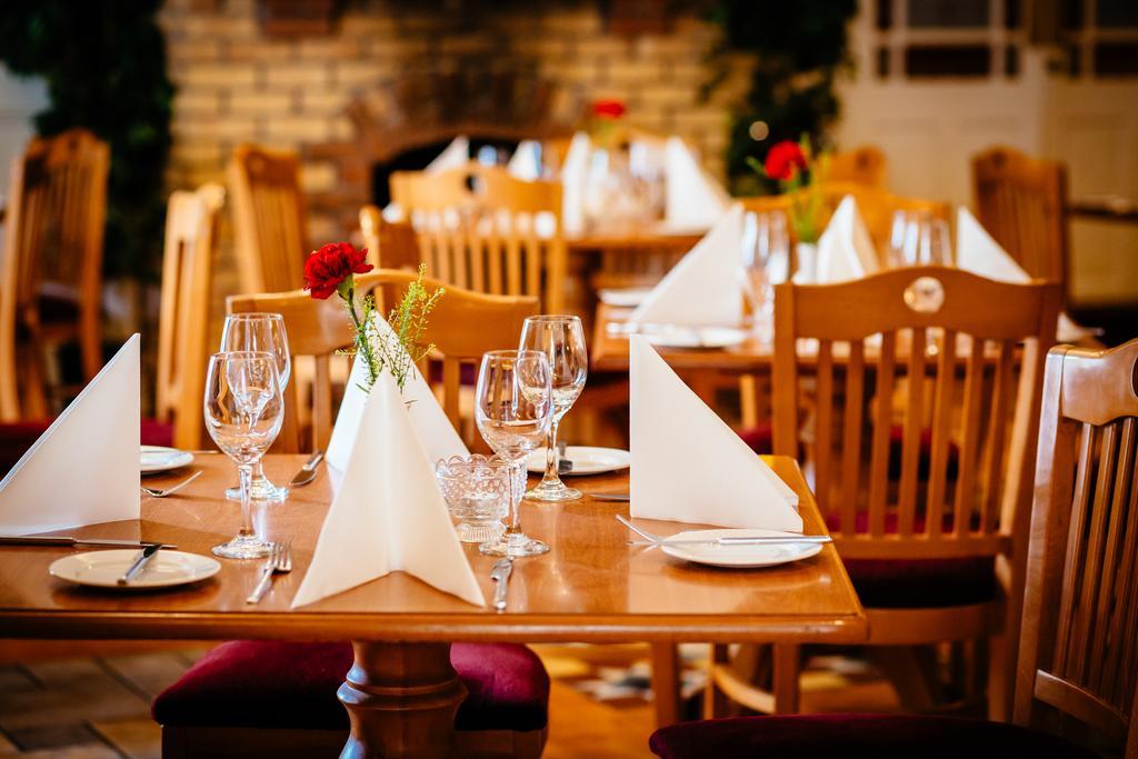 Gleeson'S Restaurant & Rooms Roscommon Eksteriør billede