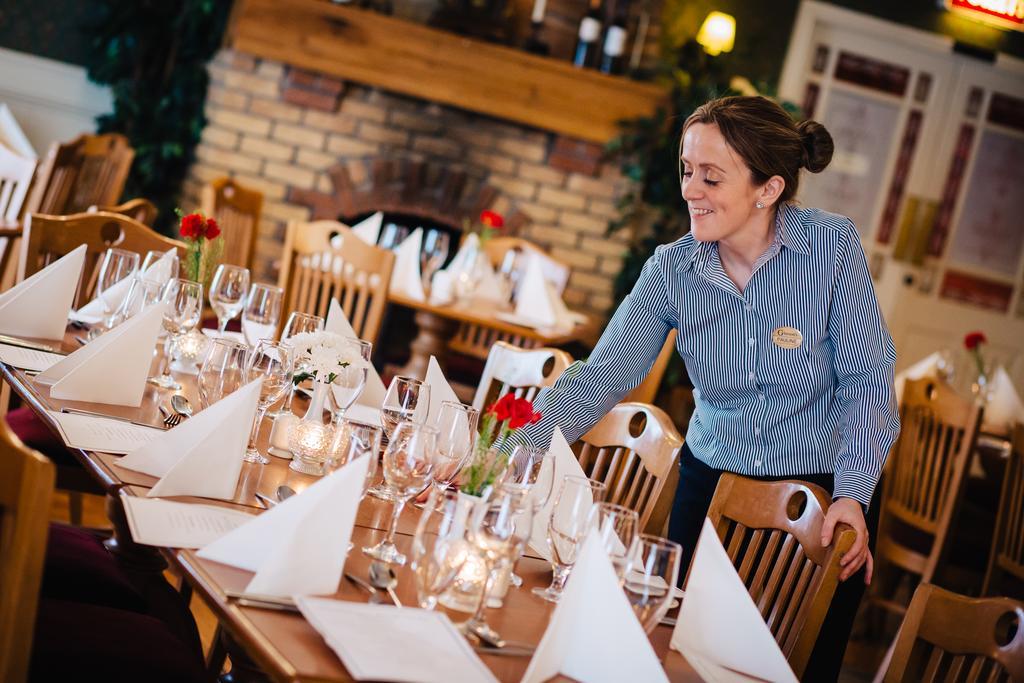 Gleeson'S Restaurant & Rooms Roscommon Eksteriør billede