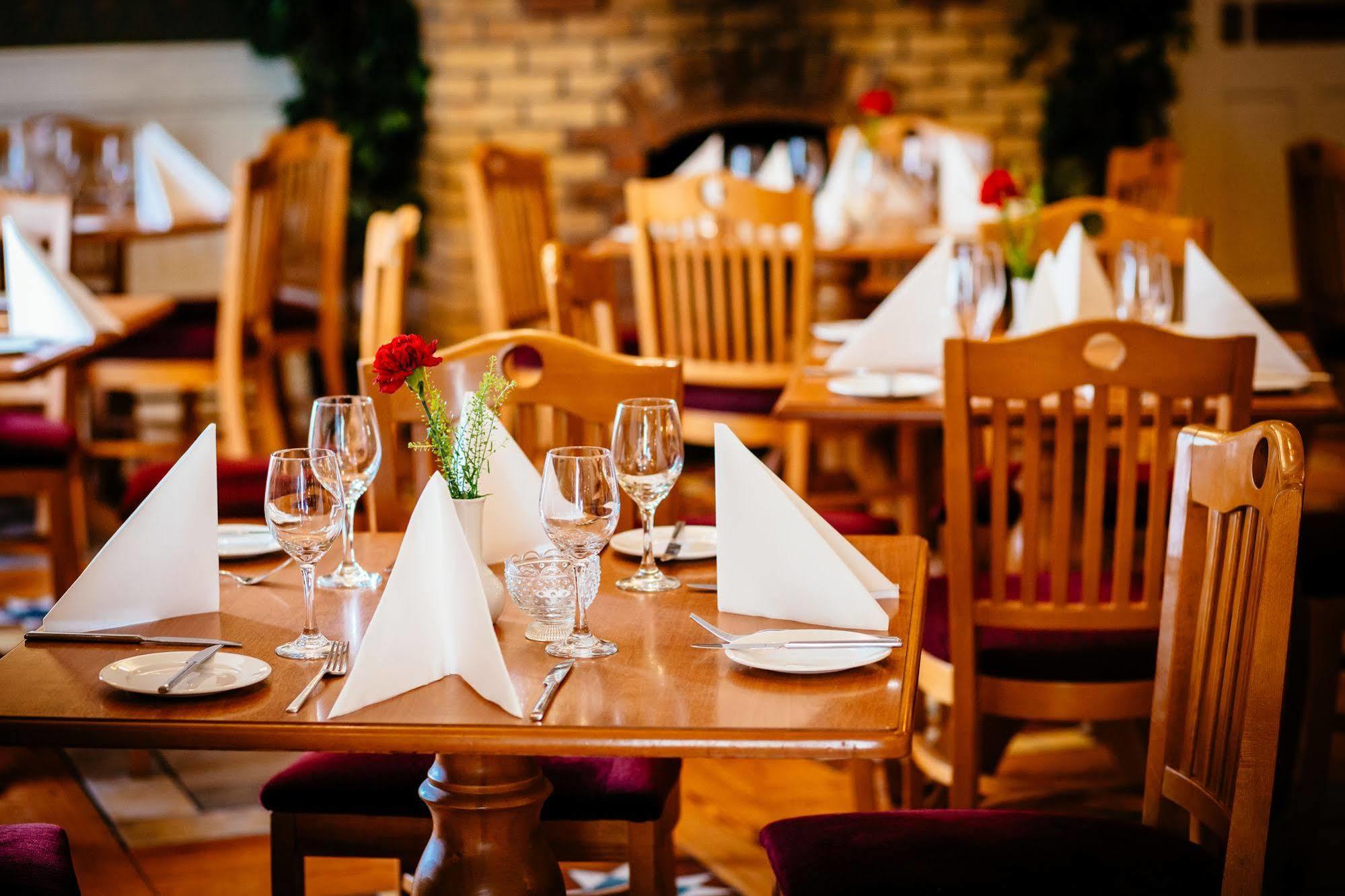 Gleeson'S Restaurant & Rooms Roscommon Eksteriør billede