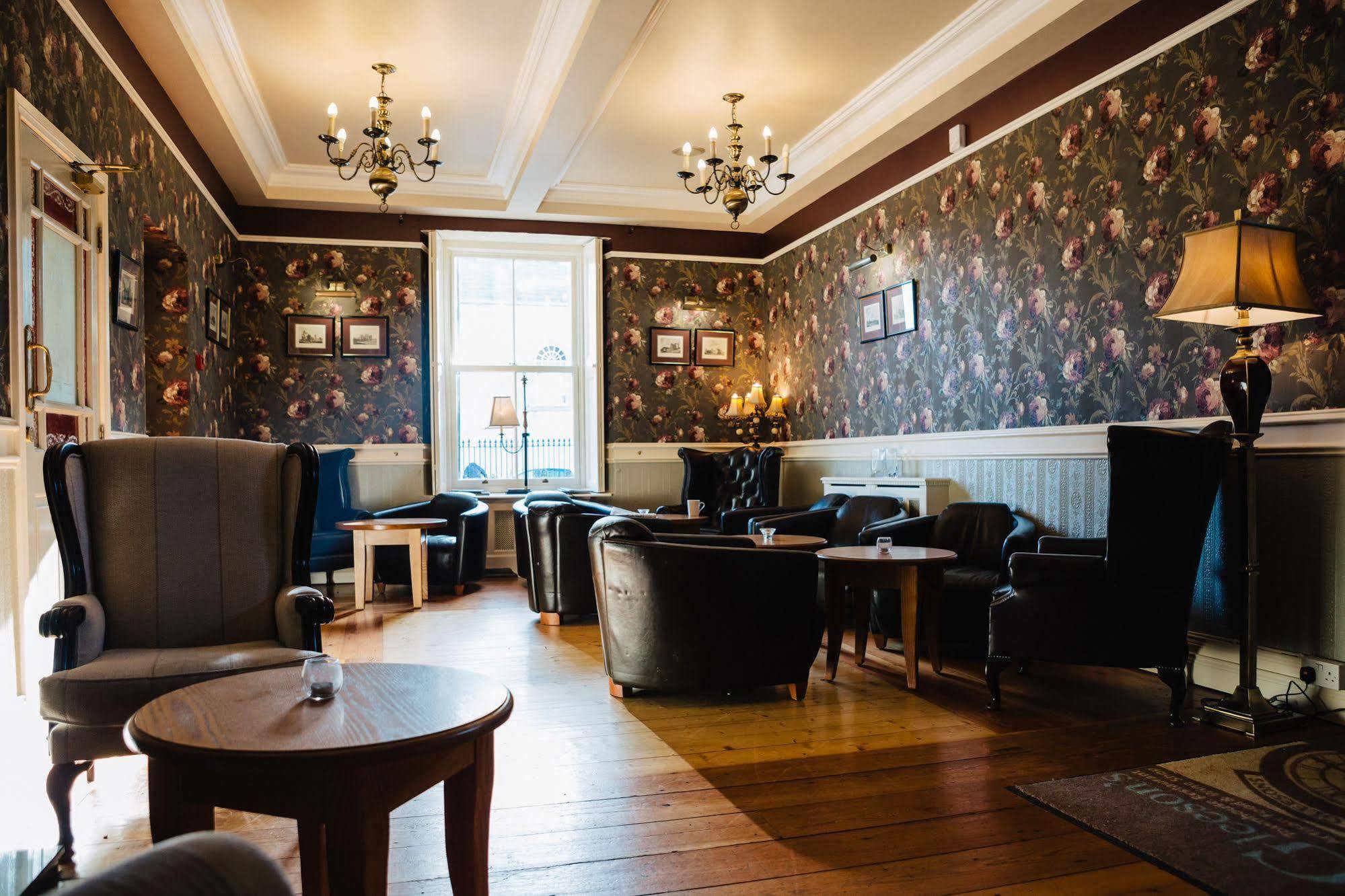 Gleeson'S Restaurant & Rooms Roscommon Eksteriør billede